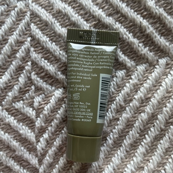 Set 2 NEW Origins Plantscription Youth Serum 15 ml and Eye Cream Retinol 5 ml - Picture 5 of 6